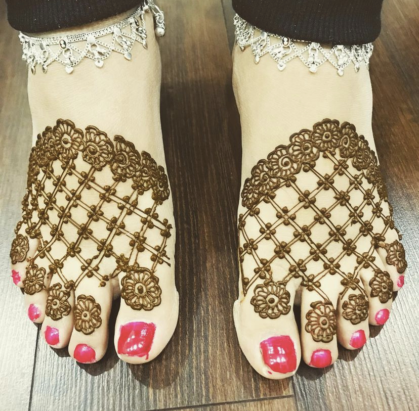 Mandy Mehndi Motif | 124 Essex Point Dr, Cambridge, ON N1T 1W6, Canada | Phone: (226) 808-3714