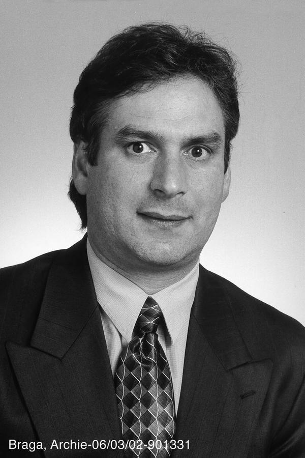 Edward Jones - Financial Advisor: Archie Braga | 315 Queen St Unit #2, Acton, ON L7J 1R1, Canada | Phone: (519) 853-4694