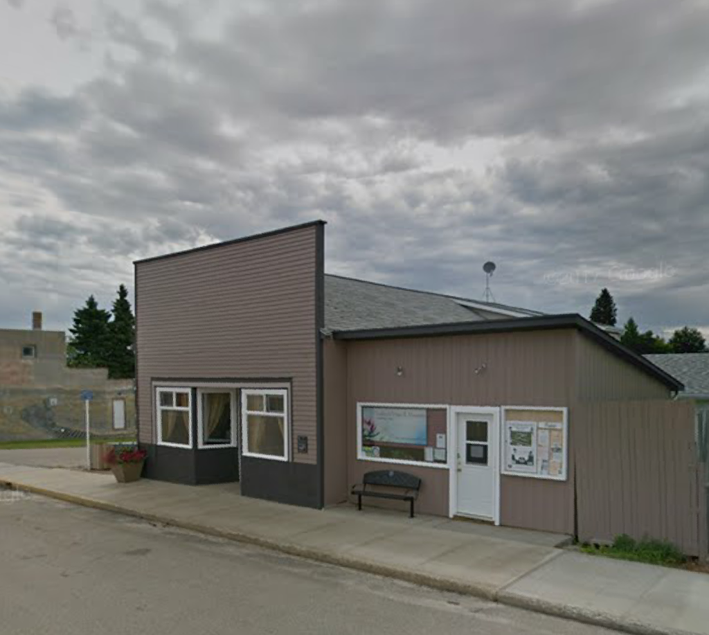 Delburne Massage And Wellness Clinic | 2201 20 St, Delburne, AB T0M 0V0, Canada | Phone: (403) 318-0038