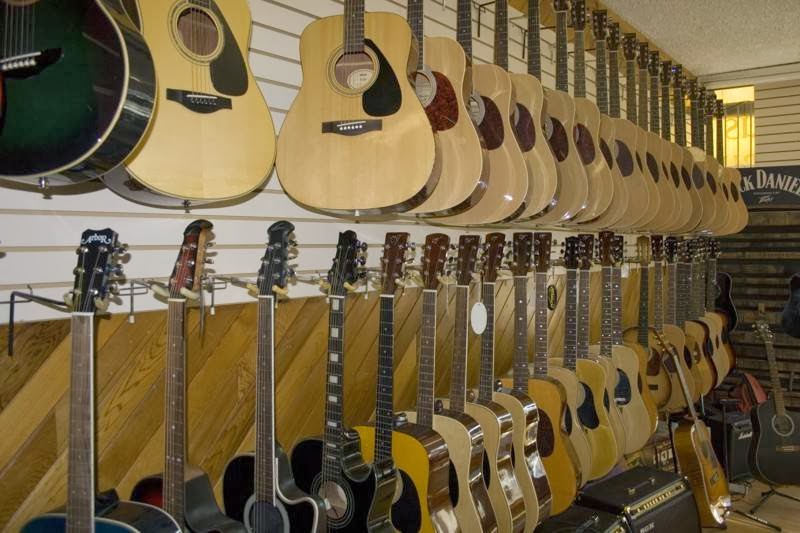 Lillos Music | 10848 82 Ave NW, Edmonton, AB T6E 2B3, Canada | Phone: (780) 433-0138