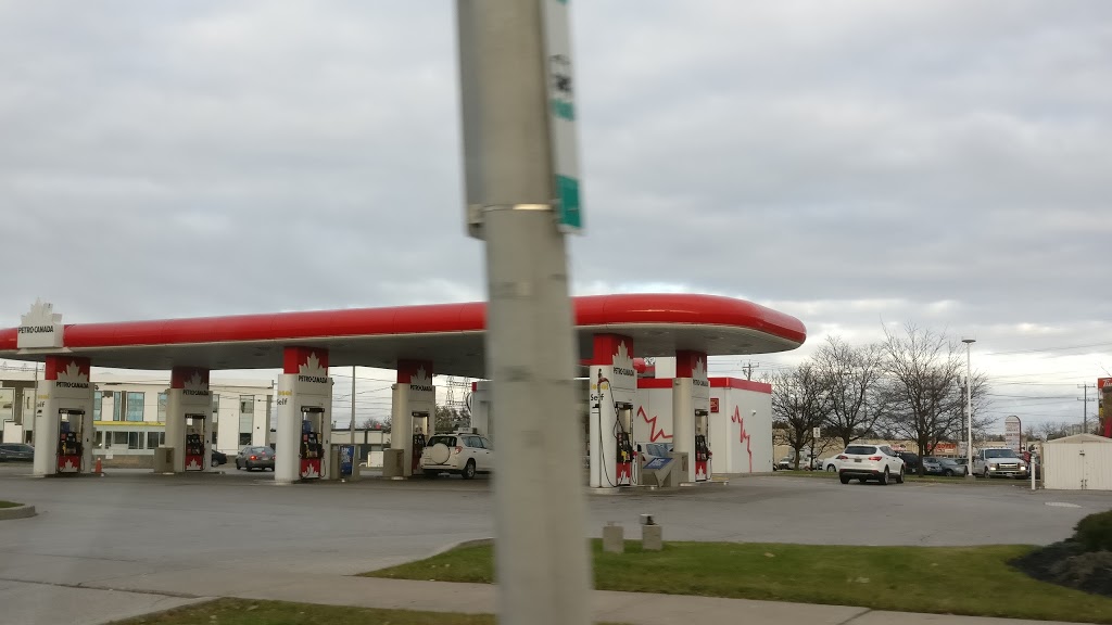 Petro-Canada | 1755 Albion Rd, Etobicoke, ON M9V 1C3, Canada | Phone: (416) 744-1481
