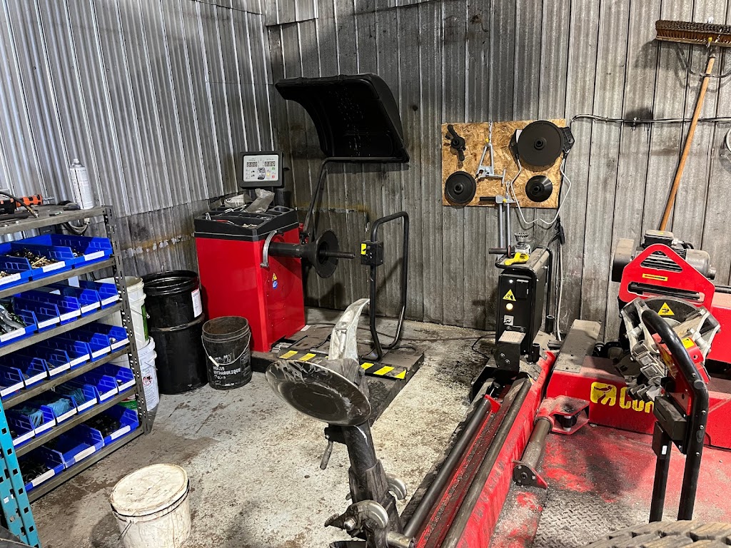 Pneus G.C.C | 173 B Rue Sylvestre, Saint-Germain-de-Grantham, QC J0C 1K0, Canada | Phone: (819) 395-4256