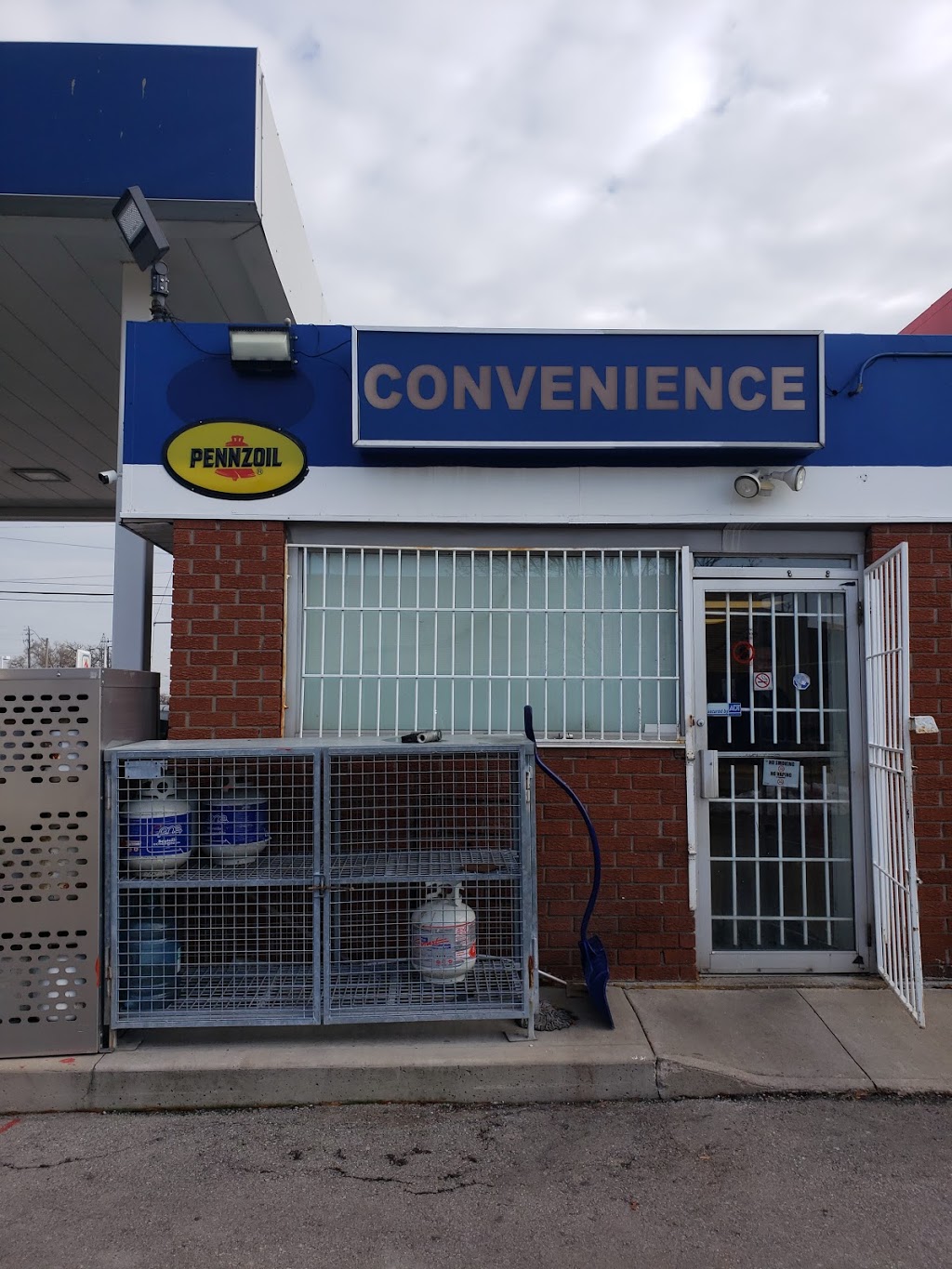Pump | 207 Centennial Pkwy N, Hamilton, ON L8E 1H8, Canada | Phone: (905) 573-1255