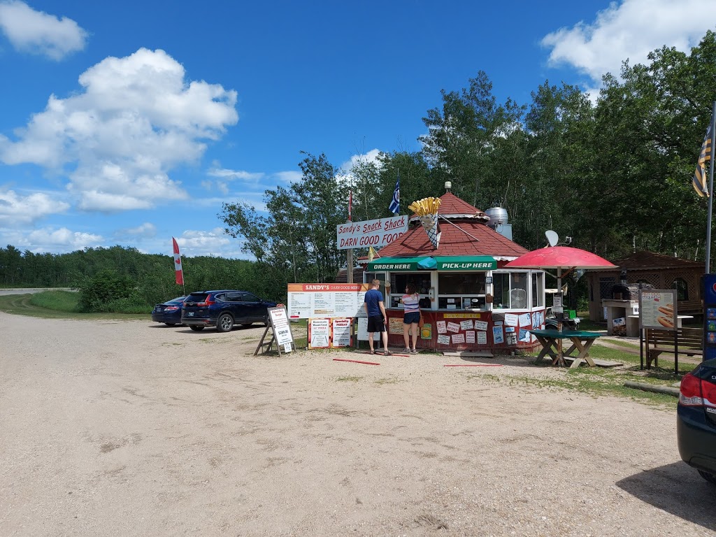 Geppetto’s & Sandy’s Snack Shack | Trans-Canada Hwy, Anola, MB R0E 0A0, Canada | Phone: (204) 422-8809