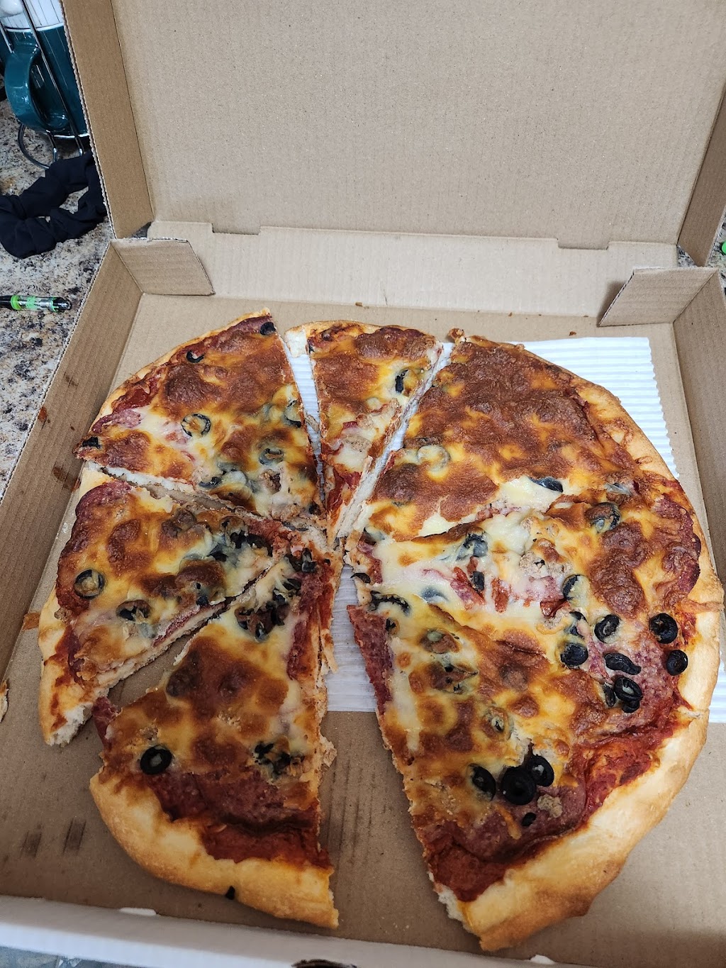 Milano Pizzeria | 3515 Petawawa Blvd, Petawawa, ON K8H 1X1, Canada | Phone: (613) 687-2080