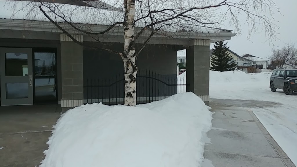 Kingdom Hall of Jehovahs Witnesses | 6220 53 St, Olds, AB T4H 1L2, Canada | Phone: (403) 556-6055