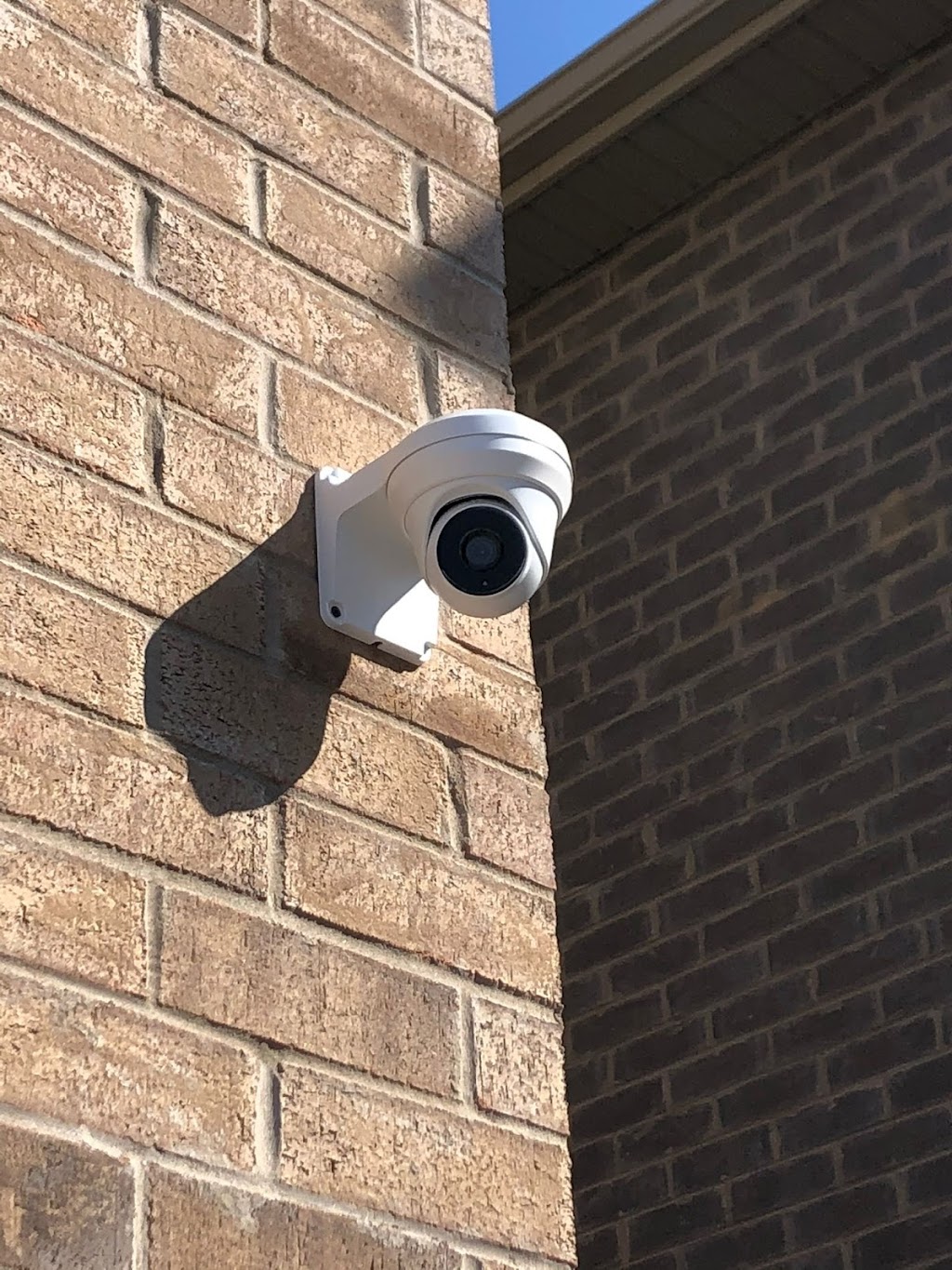 Sky CCTV and Security Alarm | 84 Doris Pawley Cres, Caledon, ON L7C 3M8, Canada | Phone: (647) 781-0043