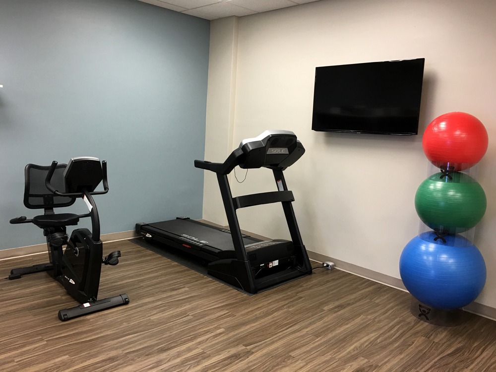 New Age Physio | 829 Browns Line, Etobicoke, ON M8W 3V7, Canada | Phone: (647) 351-8300