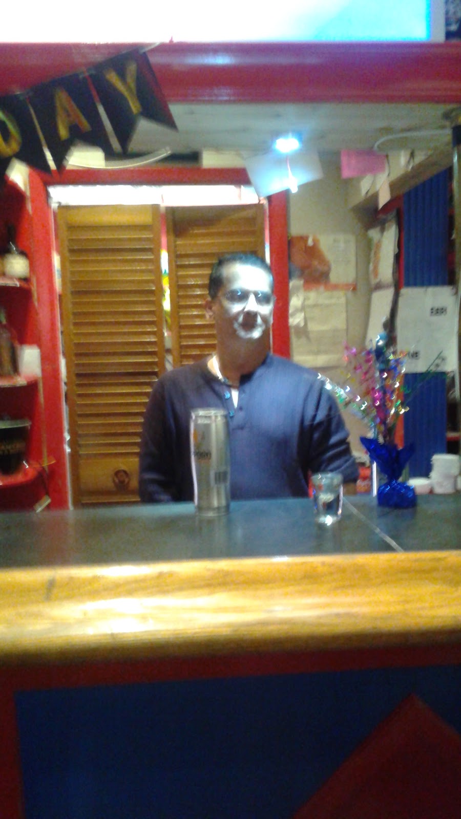 Seens Deli & Grill | 499 Main St S, Brampton, ON L6Y 1N7, Canada | Phone: (905) 459-1414