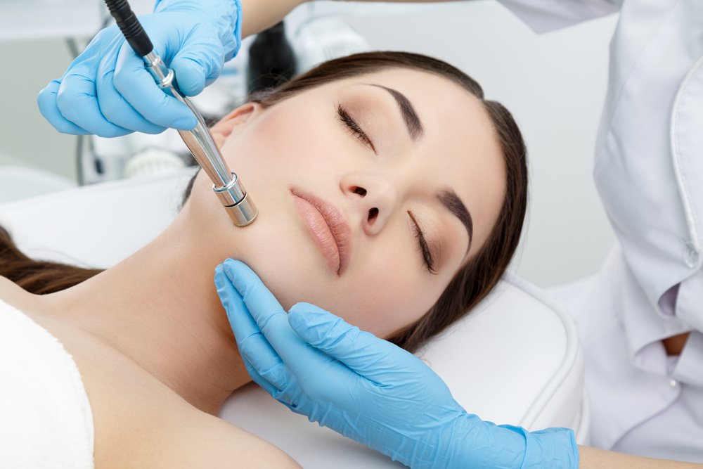 Spa On Elm | 21 Elm St, Burks Falls, ON P0A 1C0, Canada | Phone: (613) 323-1993