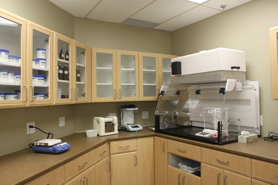 Pharmasave WinCare Pharmacy & Compounding Centre | 2501 Guelph Line Unit 1, Burlington, ON L7M 2A3, Canada | Phone: (905) 332-2999
