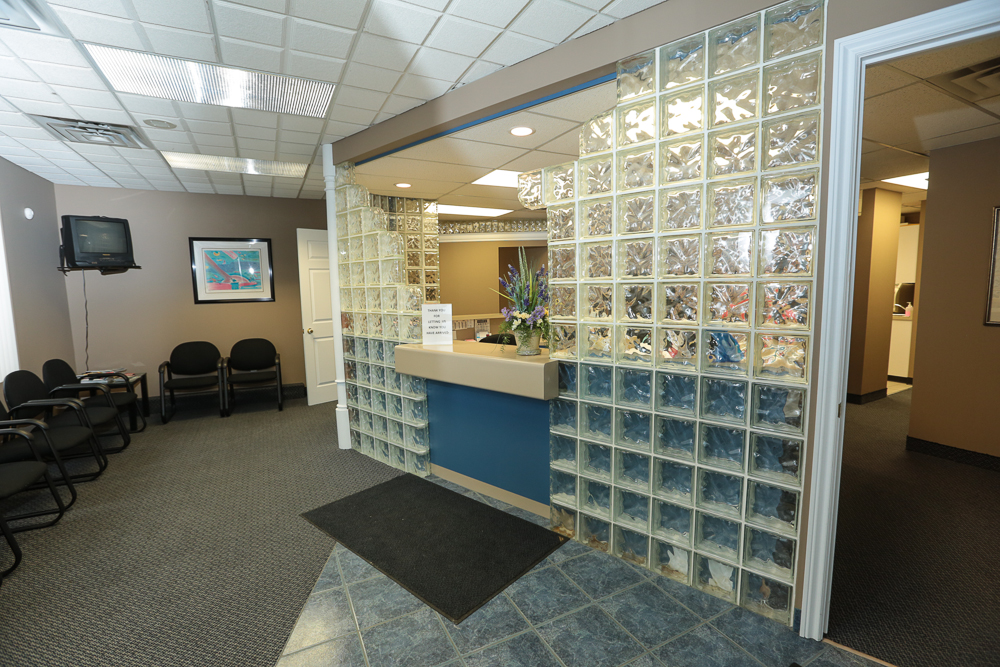 The Avenue Dental Centre | 1526 Ouellette Ave, Windsor, ON N8X 1K7, Canada | Phone: (519) 258-8012