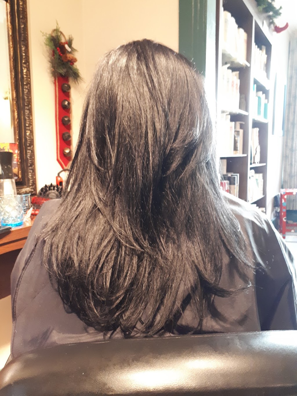 Signe Cyril Coiffure | 85 Rue Saint-Jean, Longueuil, QC J4H 2X1, Canada | Phone: (450) 677-4000