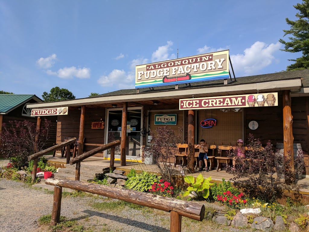 Algonquin Fudge Factory | 2825 ON-60, Dwight, ON P0A 1H0, Canada | Phone: (705) 635-1055