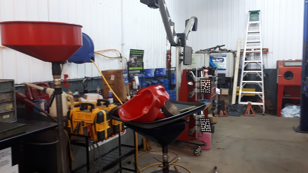 Pauls Auto Service - Auto Service, Auto Mechanic Kingston | 546 Gardiners Rd, Kingston, ON K7M 3X9, Canada | Phone: (613) 634-7285