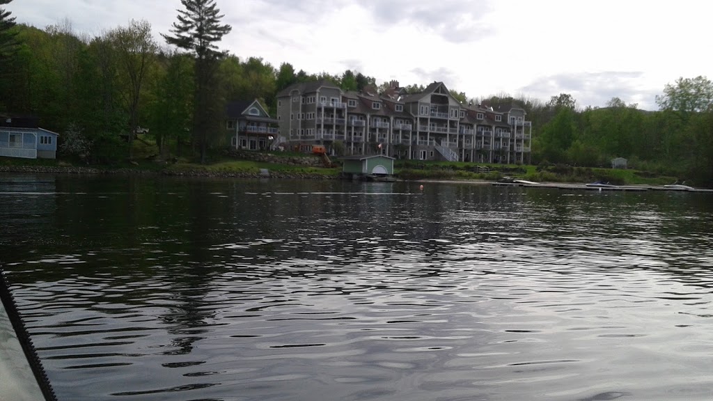 Camping Lac Massawippi | 435 Rue Main, Ayers Cliff, QC J0B 1C0, Canada | Phone: (819) 838-4988