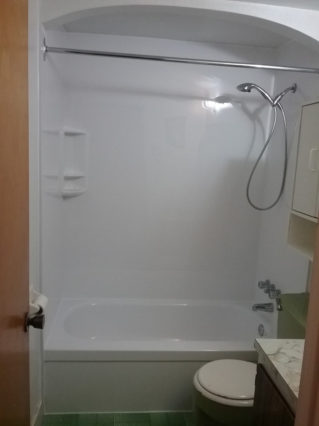 bain miracle montreal | 9520 Boulevard Lévesque E, Laval, QC H7A 4C6, Canada | Phone: (514) 522-3737