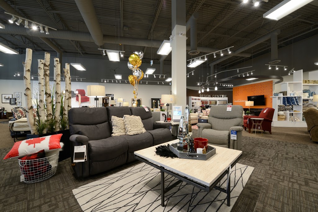 La-Z-Boy Home Furnishings & Décor | 5950 Rodeo Dr Unit #6, Mississauga, ON L5R 3V6, Canada | Phone: (905) 499-0799