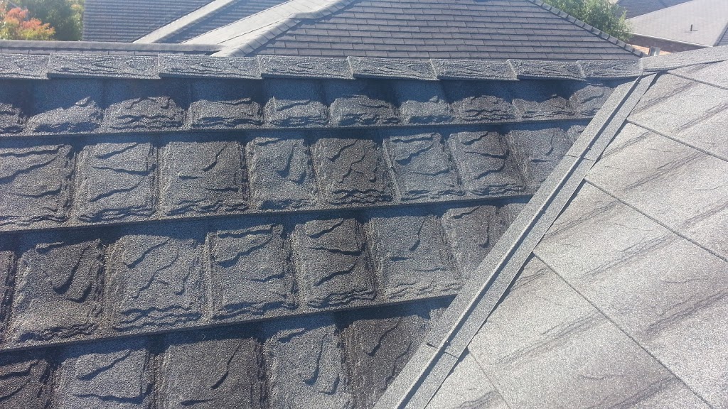 New Steel Roofers Inc. | 190 Brockley Dr Unit 1, Hamilton, ON L8E 3C5, Canada | Phone: (905) 543-1623