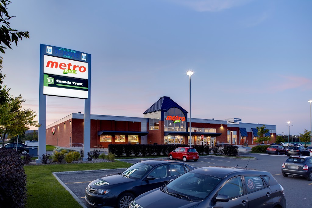 Metro Plus St-David | 2830 Avenue St David, Québec, QC G1C 5W2, Canada | Phone: (418) 666-3888