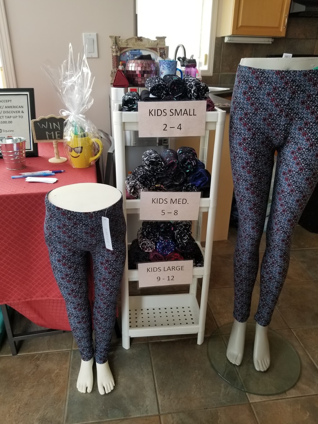 SweetLegs Edmonton Jennifer | 1714 Robertson Pl SW, Edmonton, AB T6W 1H8, Canada | Phone: (780) 999-9442