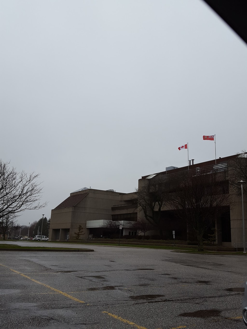 Ontario Court of Justice | 425 Grand Ave W, Chatham, ON N7L 0B1, Canada | Phone: (519) 355-2200