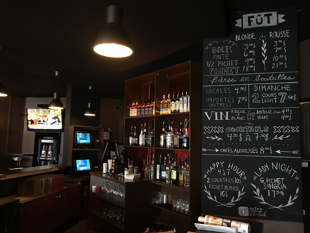 Bar El Cid | 6325 Rue Sherbrooke E, Montréal, QC H1N 1C3, Canada | Phone: (514) 255-5391