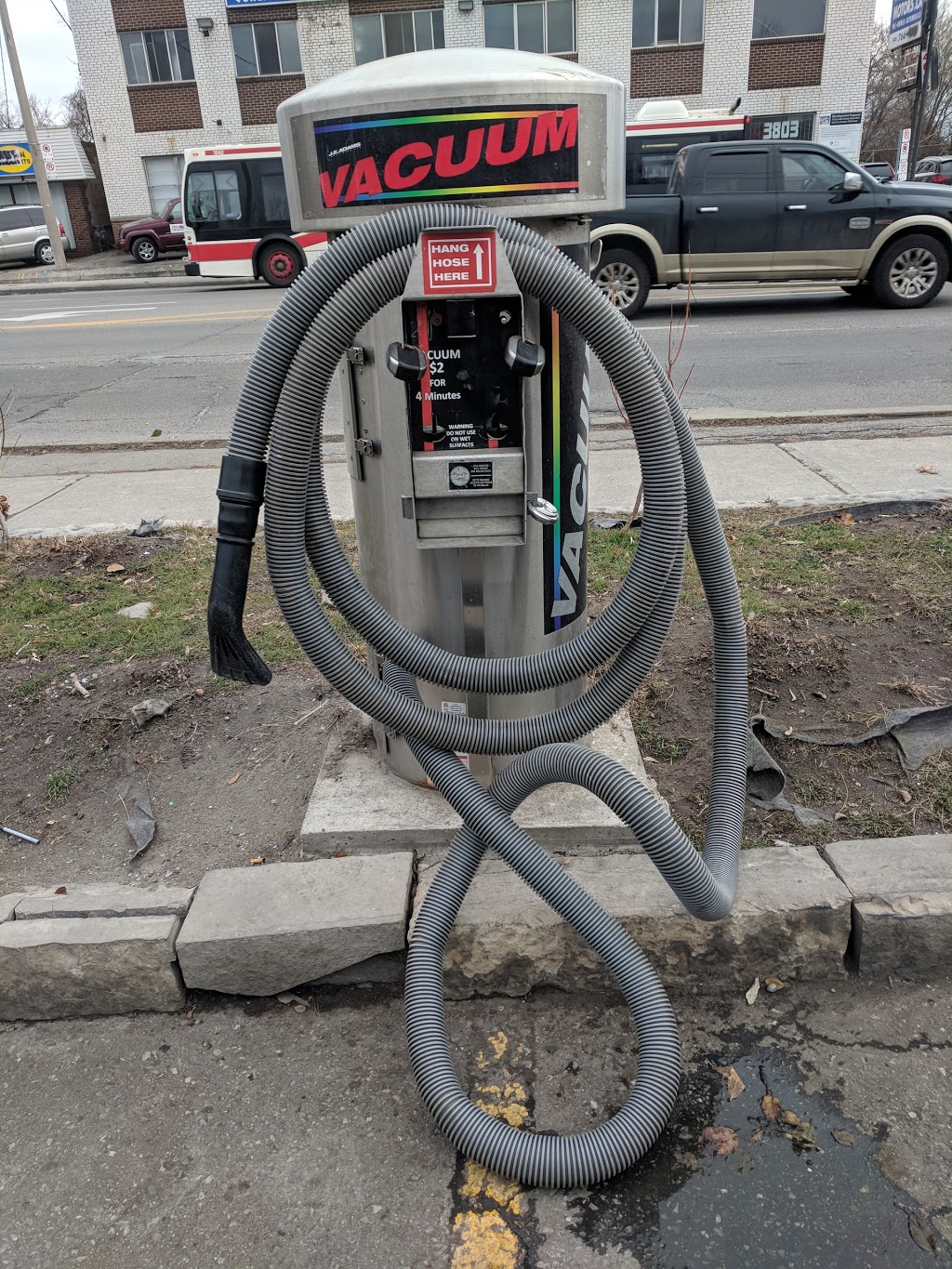 Car Wash 24/7 | 7000 Dundas St W, York, ON M6S 2T7, Canada | Phone: (416) 766-7024