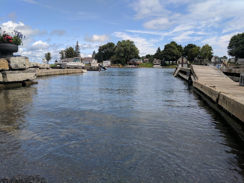 Precision Marine At Peos Bay | 34477 NY-12E, Cape Vincent, NY 13618, USA | Phone: (315) 654-3722