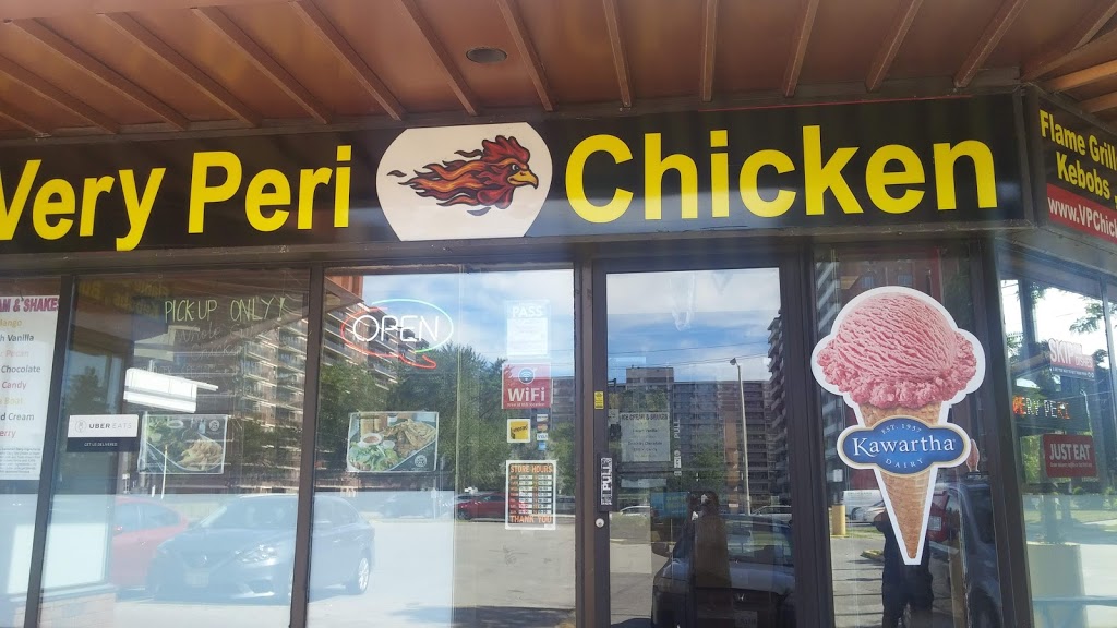 Very Peri Chicken | 3551 Sheppard Ave E, Scarborough, ON M1T 3K8, Canada | Phone: (647) 344-6611