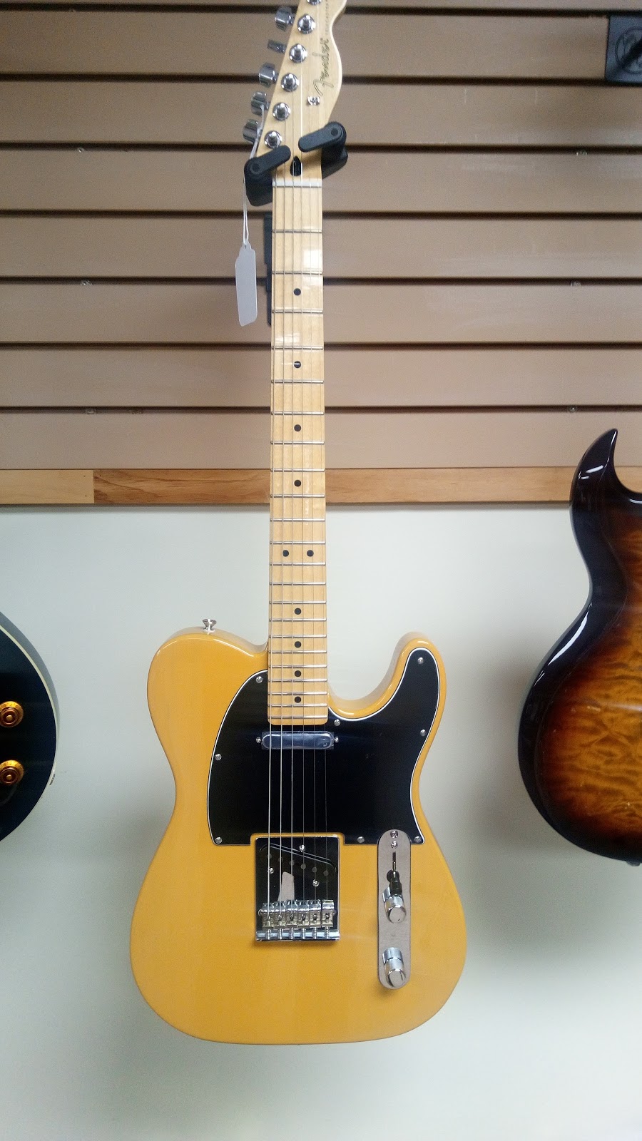 CB Music Bay Roberts | 225 Conception Bay Hwy, Bay Roberts, NL A0A 1G0, Canada | Phone: (709) 786-3011
