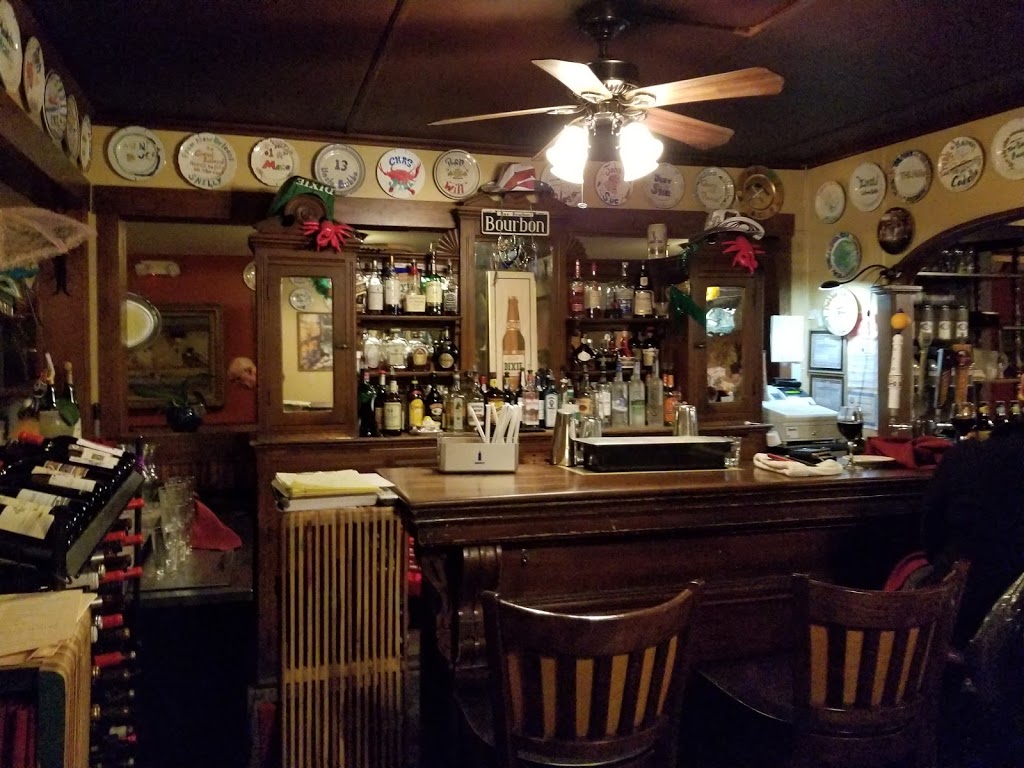 Dick & Jennys | 1270 Baseline Rd, Grand Island, NY 14072, USA | Phone: (716) 775-5048
