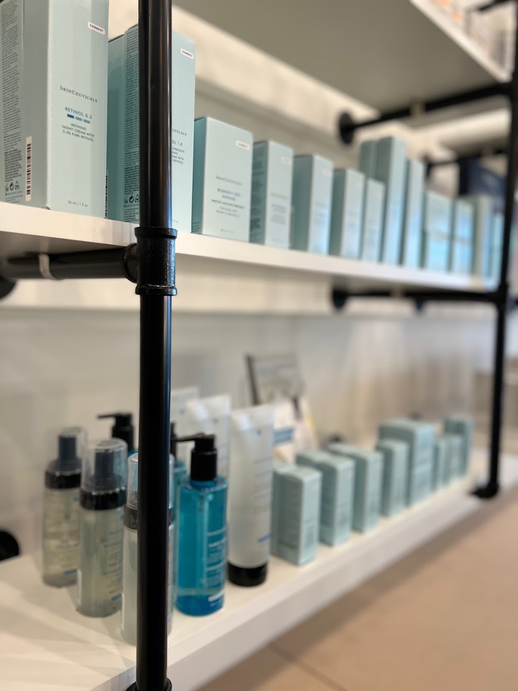 Evolution Beauty Bar | 4949 Canoe Pass Wy #2214, Tsawwassen, BC V4M 4G9, Canada | Phone: (604) 542-4782 ext. 2