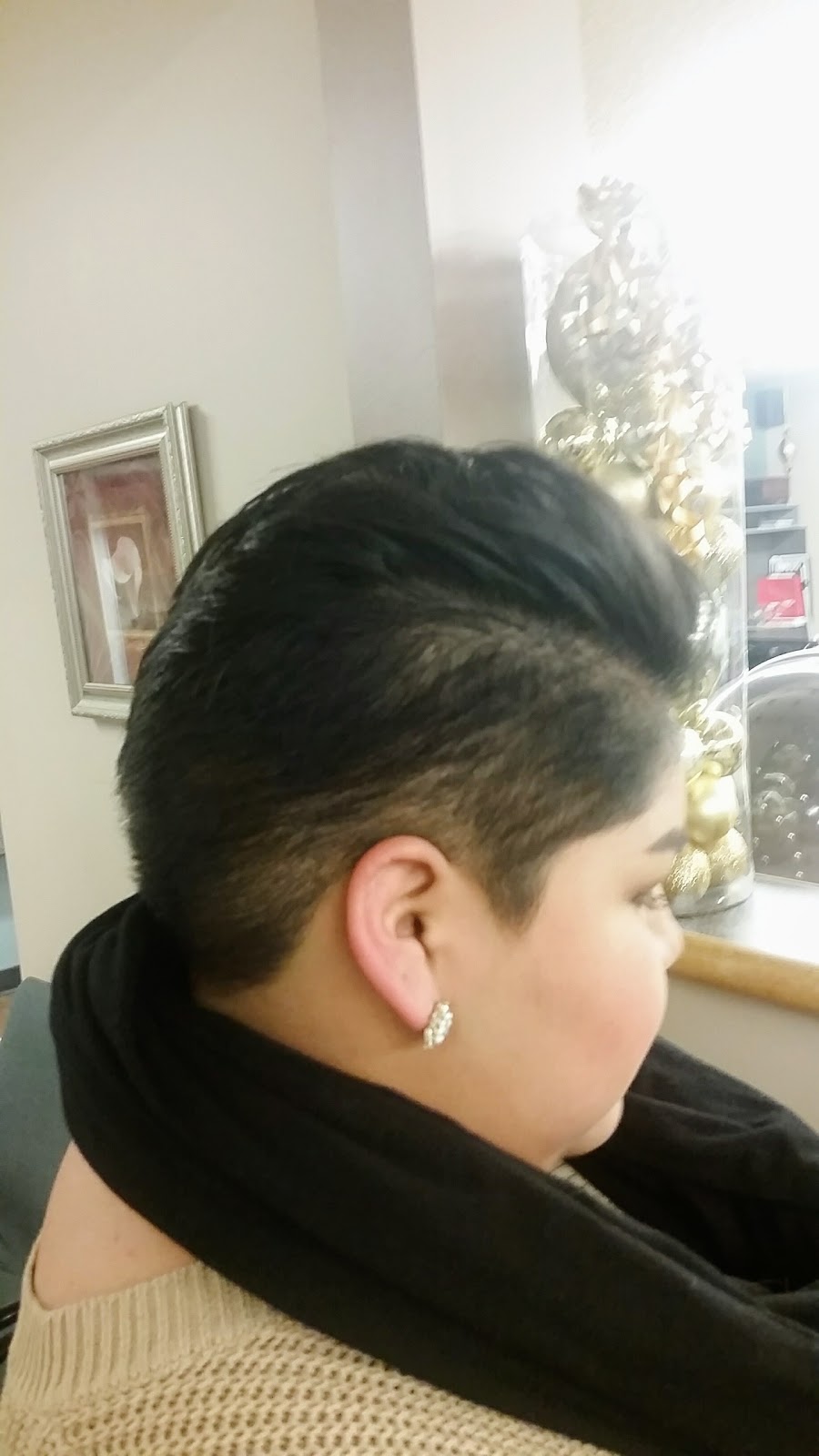 Phase 4 Hairstyling & Body Essentials | 367 Eveline St, Selkirk, MB R1A 1N2, Canada | Phone: (204) 482-6132