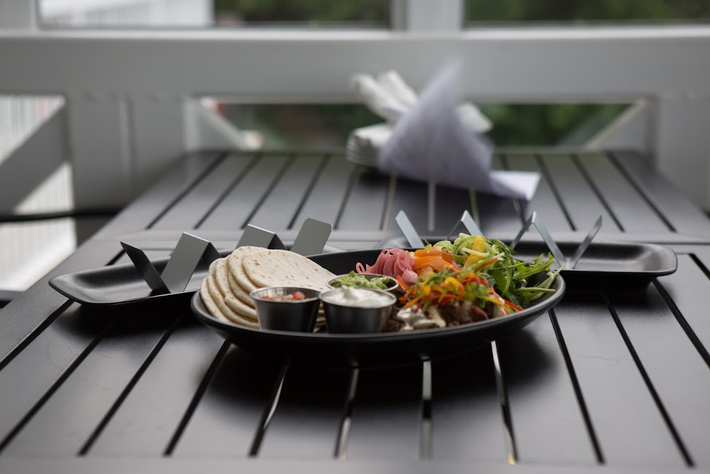 Hobarts Lighthouse | 2281 McCrackens Landing Rd, Lakefield, ON K0L 2H0, Canada | Phone: (705) 652-0557