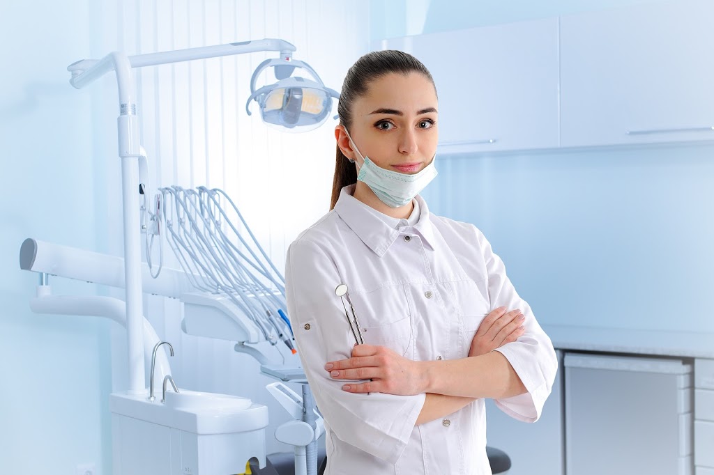 Toronto Dentist Office | 5460 Yonge St Suite 201, North York, ON M2N 6K7, Canada | Phone: (416) 733-7855