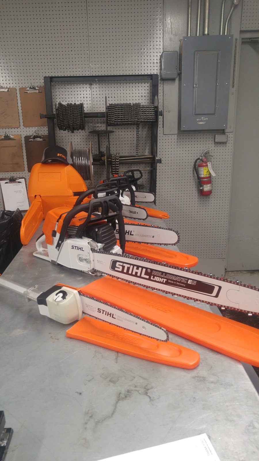 Delta Power Equipment (Essex) | 516 Talbot Street North, County Rd 34, Essex, ON N8M 2X7, Canada | Phone: (519) 776-5238