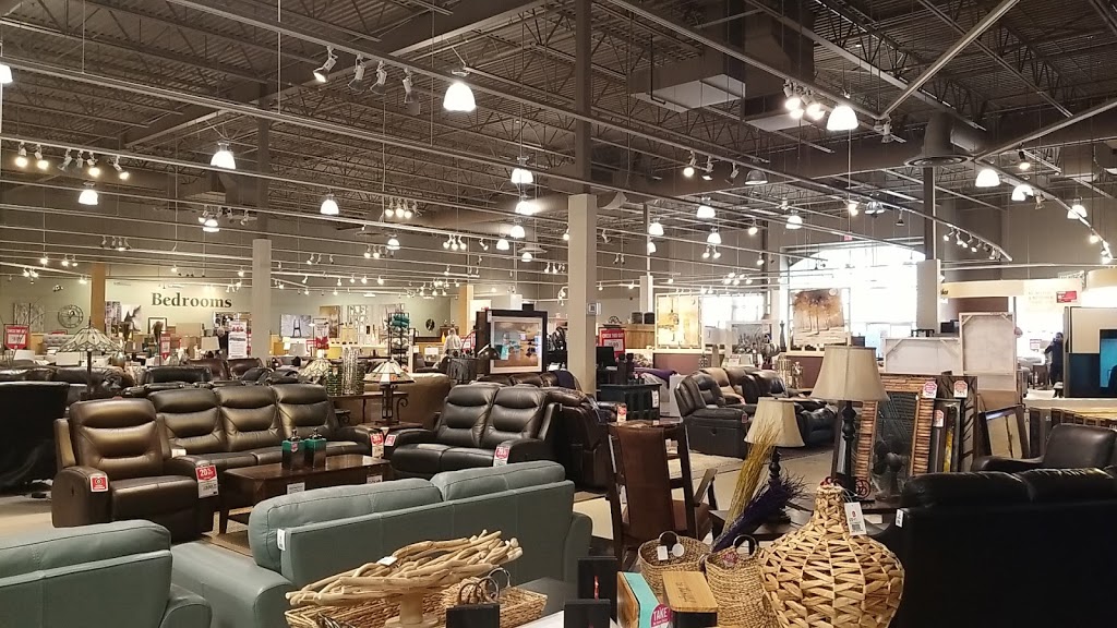 The Brick | 17940 Yonge St, Newmarket, ON L3Y 8S4, Canada | Phone: (905) 830-5888