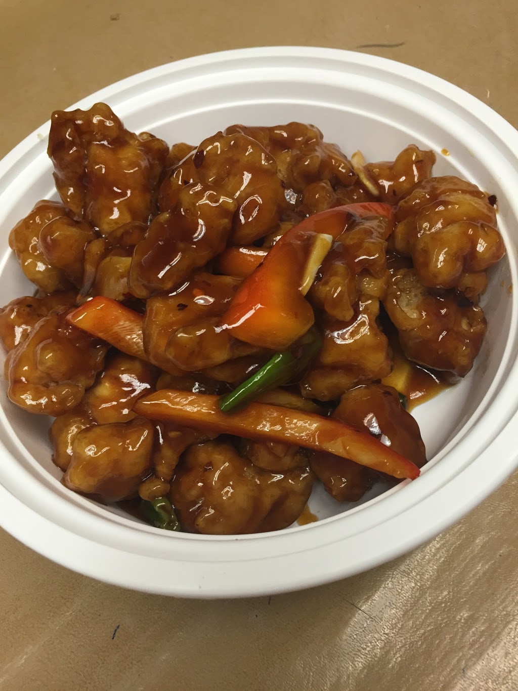 Ginger & Garlic Chinese Restaurant | 5685 McKinley Pkwy, Hamburg, NY 14075, USA | Phone: (716) 649-3898