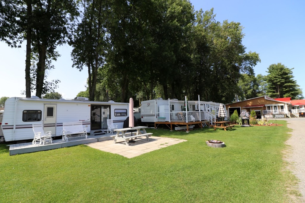 Camping de Lamitié | 16 Rue Leblanc, Saint-François-du-Lac, QC J0G 1M0, Canada | Phone: (819) 253-0135