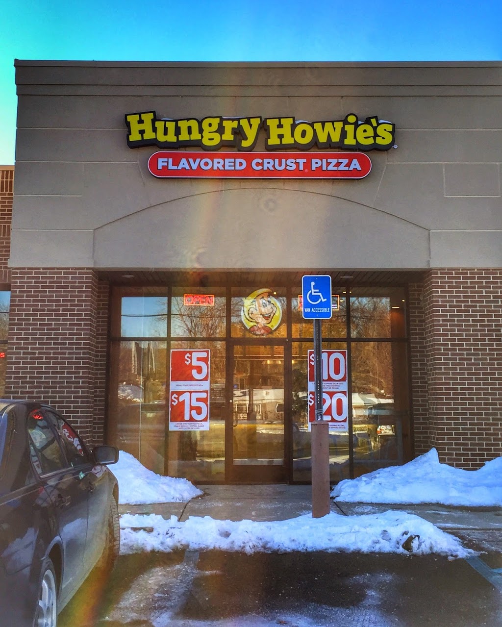 Hungry Howies Pizza | 4865 24th Ave, Fort Gratiot Twp, MI 48059, USA | Phone: (810) 385-9500