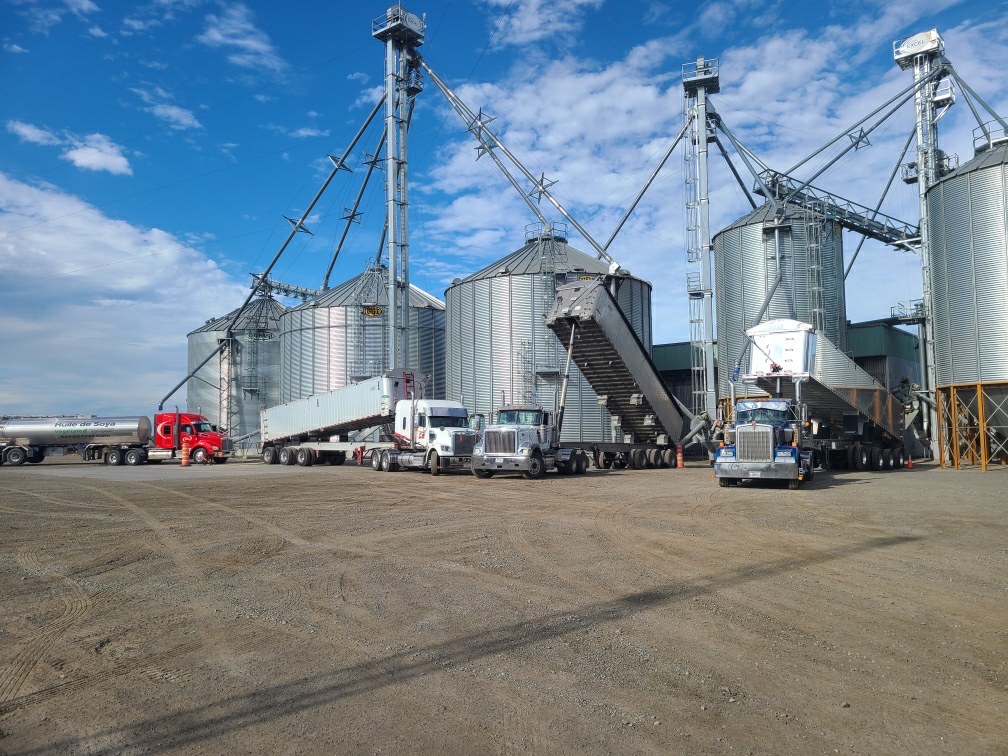 Soya Excel | 2457 4e Rang S, Saint-Charles-sur-Richelieu, QC J0H 2G0, Canada | Phone: (877) 365-7692