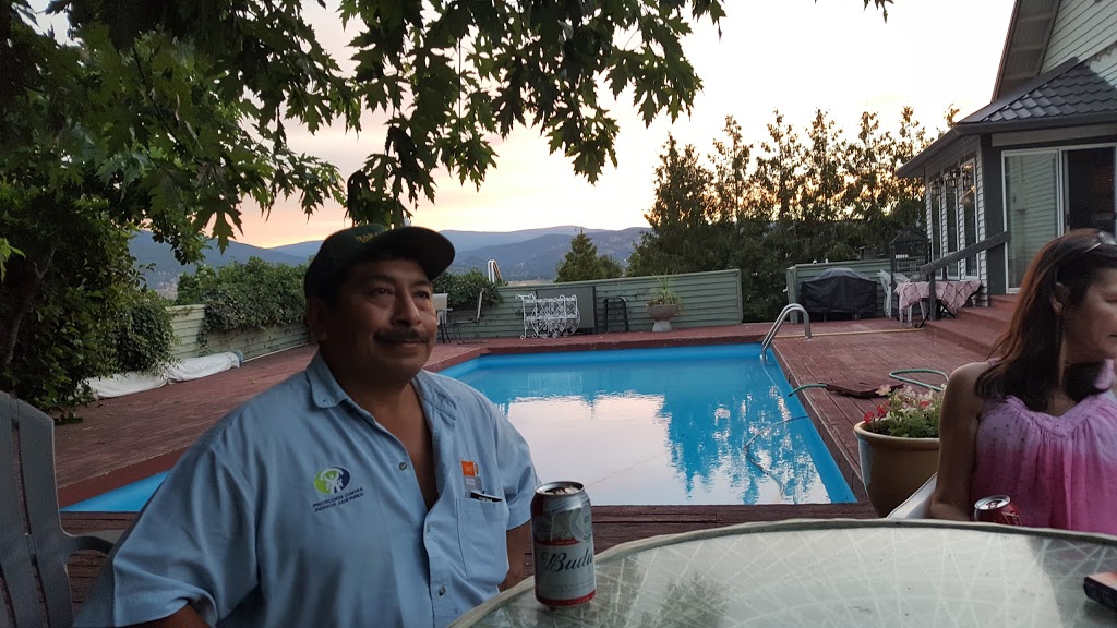 Sweet Views | 1050 Aikins Loop, Naramata, BC V0H 1N0, Canada | Phone: (250) 496-5362