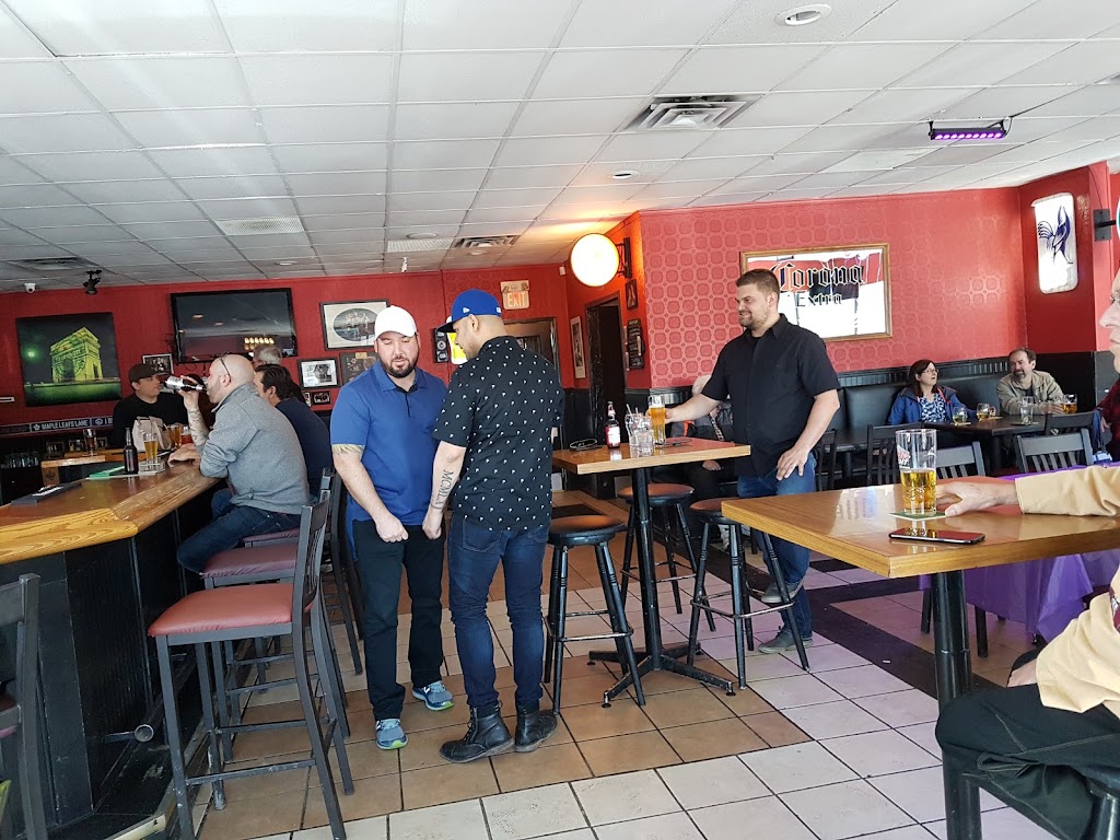 Black Diamond Bar & Grill | 1440 Jalna Blvd, London, ON N6E 3P2, Canada | Phone: (226) 663-3263