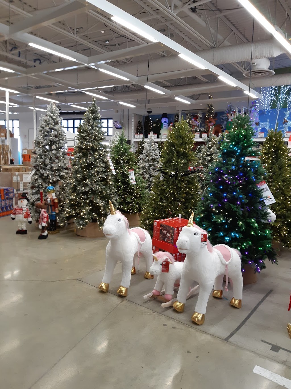 The Home Depot | 840 Main St, West Vancouver, BC V7T 2Z3, Canada | Phone: (604) 913-2630