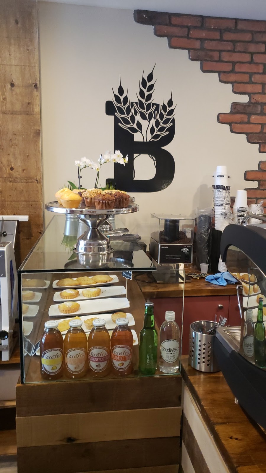 Belles Bakery | 262 Dupont St, Toronto, ON M5R 1V7, Canada | Phone: (416) 929-7767