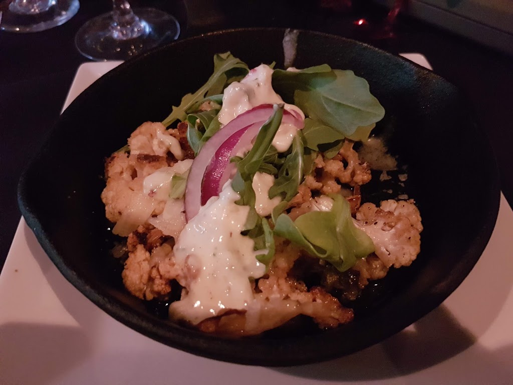 Comme Chez Soi - Restaurant & Auberge | 3219 Rue Principale O, Magog, QC J1X 0J6, Canada | Phone: (819) 868-2233