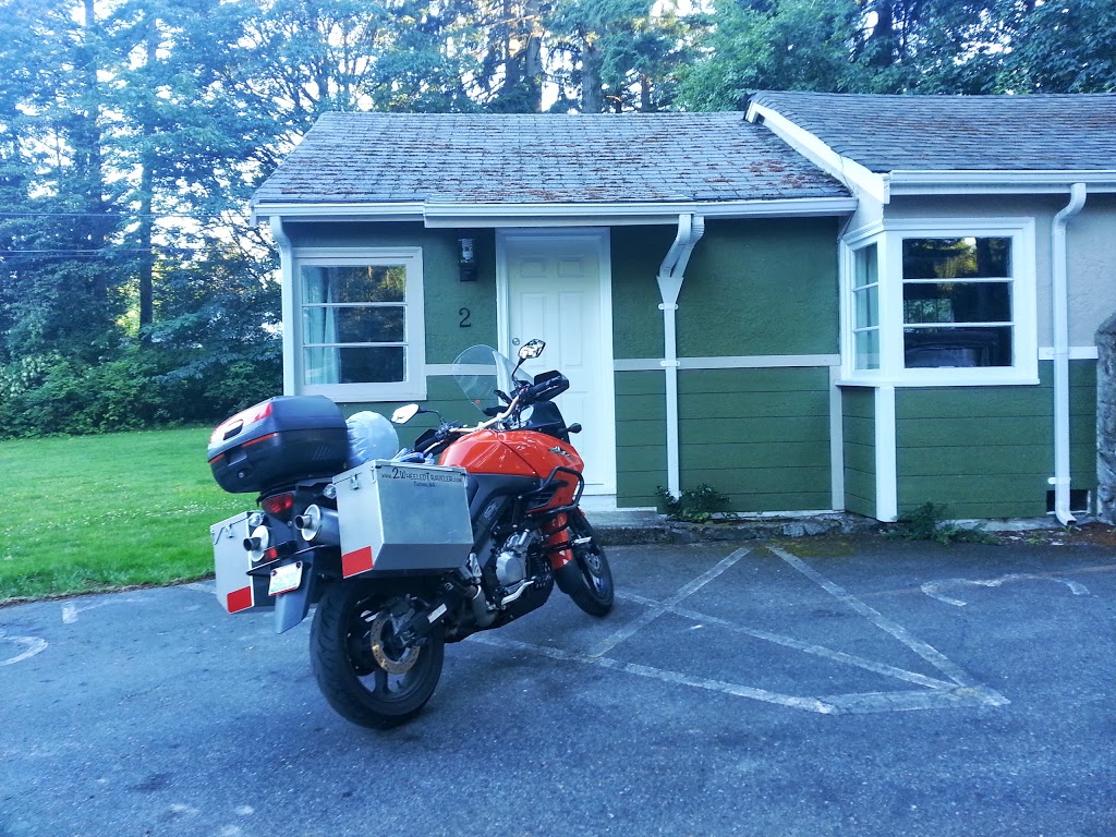 Malahat Bungalows Motel | 300 Trans-Canada Hwy, Malahat, BC V0R 2L0, Canada | Phone: (250) 478-3011