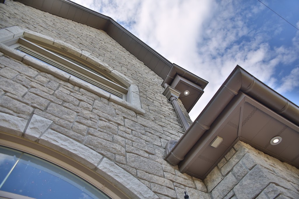 Vaillancourt | 715 Chemin de la Frontière, Rivière-Beaudette, QC J0P 1R0, Canada | Phone: (800) 363-5399