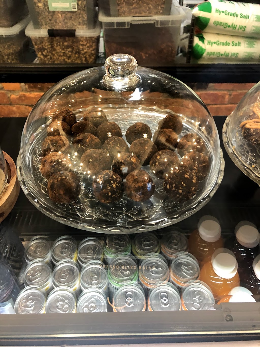 The Roasted Nut | 768 Queen St W, Toronto, ON M6J 1E9, Canada | Phone: (416) 546-1935